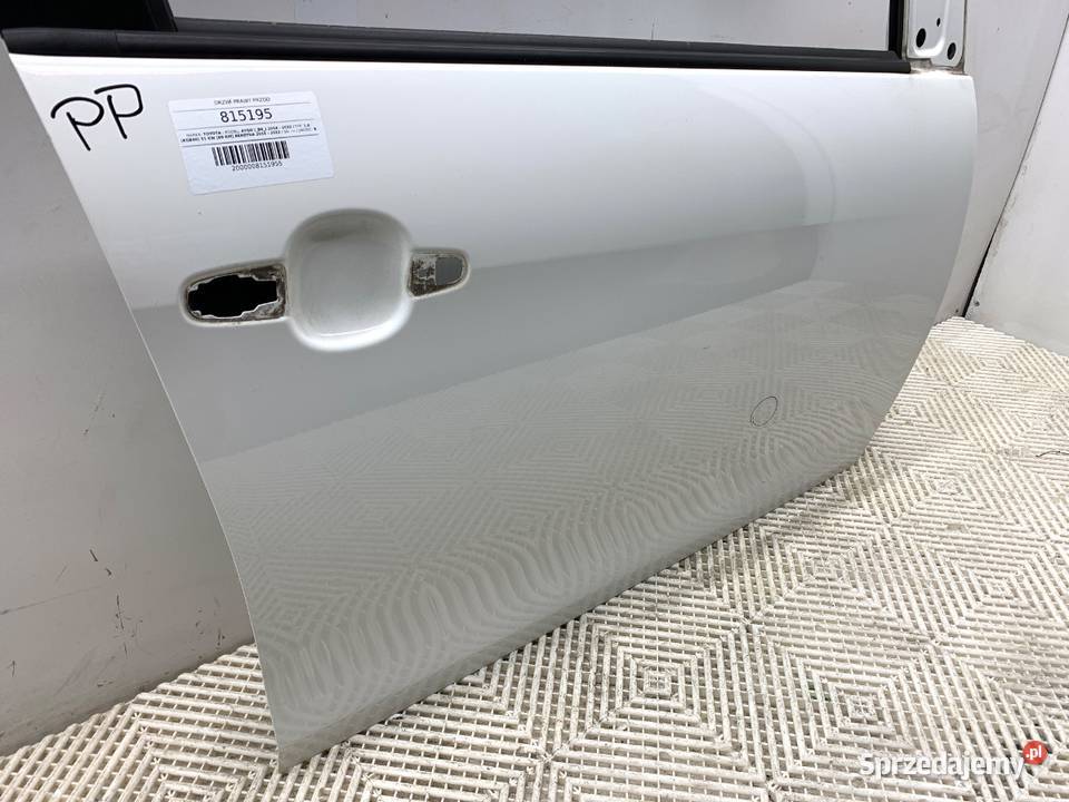 DRZWI PRAWY PRZÓD TOYOTA AYGO II Hatchback Solid podkarpackie