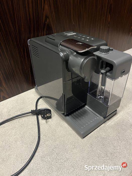 Ekspres DeLONGHI EN560B Nespresso Tuliszków sprzedam