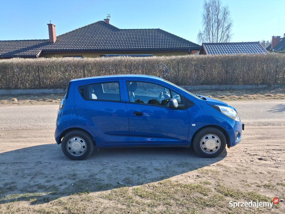 Chevrolet Spark 10