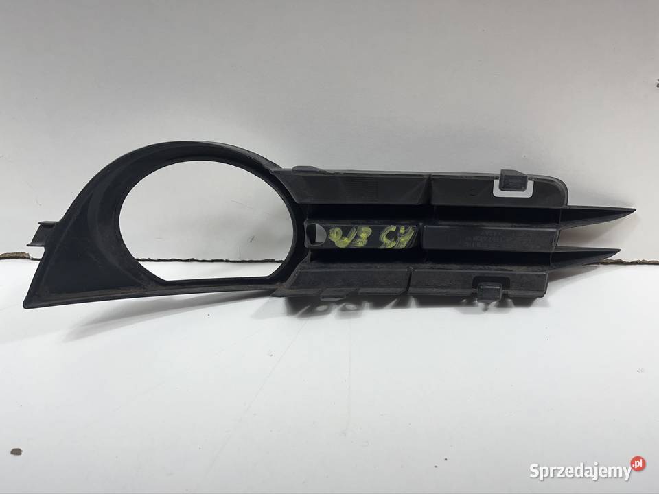 ATRAPA KRATKA ZDERZAKA HALOGENU AUDI A3 8P 0308 Międzychód