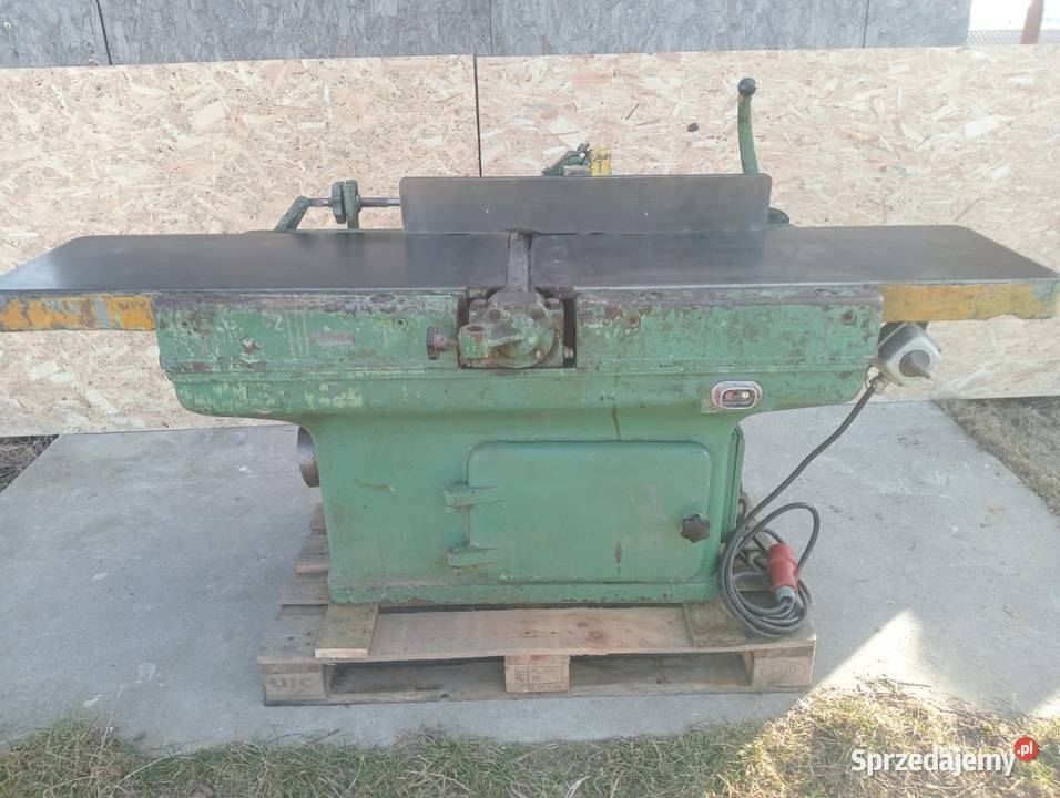 Wyrówniarka fod Kochanowo