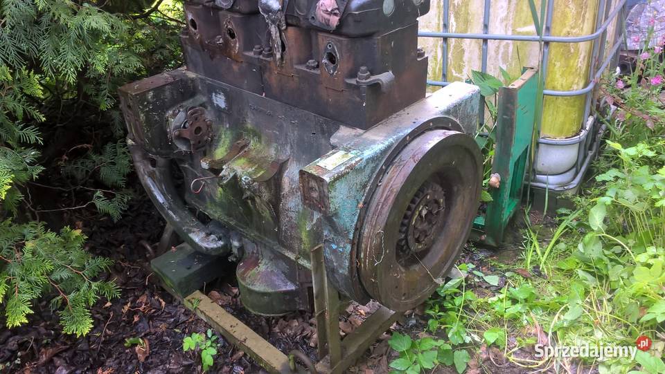 Zetor Ursus silnik 120521172 7245 7011 Zetor