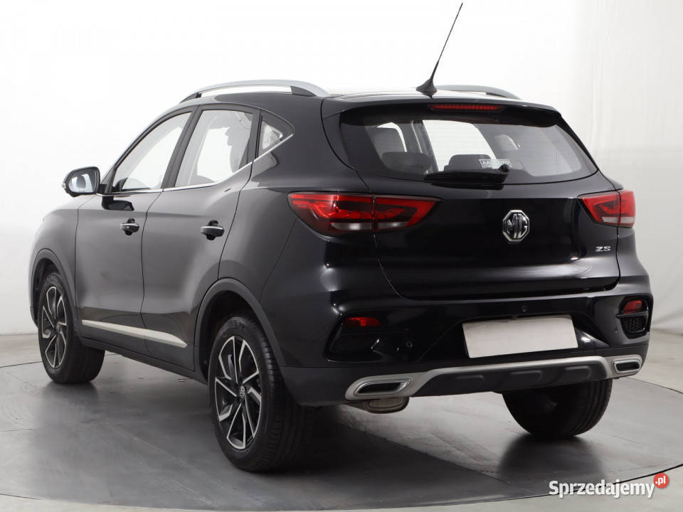 MG ZS SUV 10 Turbo Rok produkcji 2024