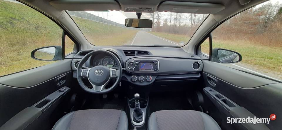 Toyota Yaris 14 D 90 Comfort 2012r 186 800 NAVI serwisowany w ASO