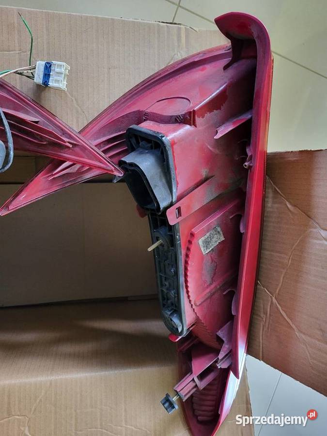 Peugeot 206sw kombi lampa prawa lewa tył tylna mazowieckie Pułtusk