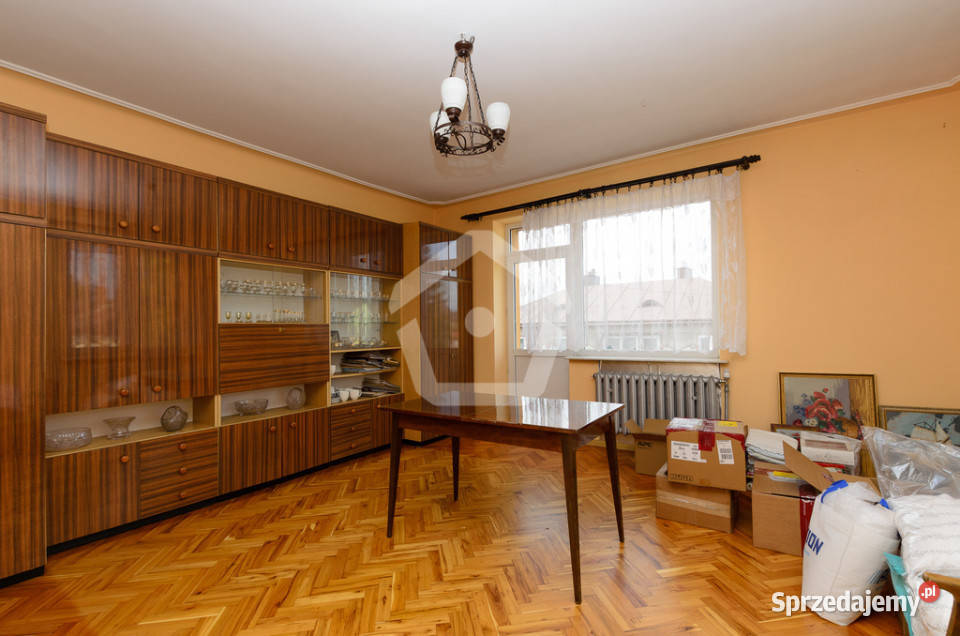 Dom z częścią pod lokal usługowy w centrum gazowe Nieruchomości Błażowa