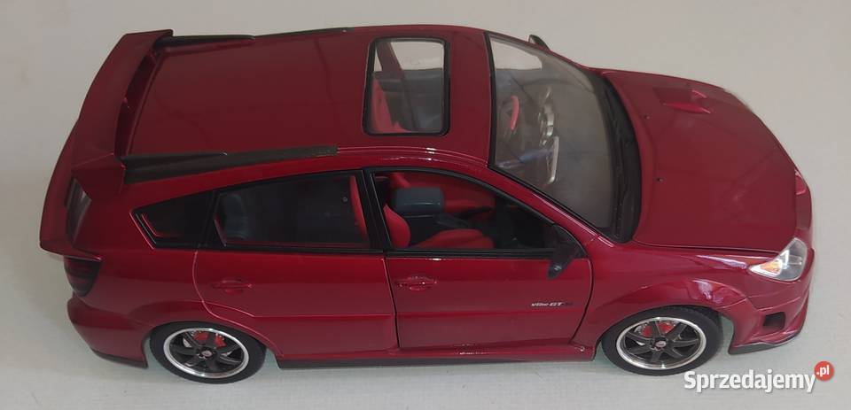 Pontiac Vibe GTR 2003 Skala 118 Yat Ming Road Modelarstwo pomorskie Gdańsk