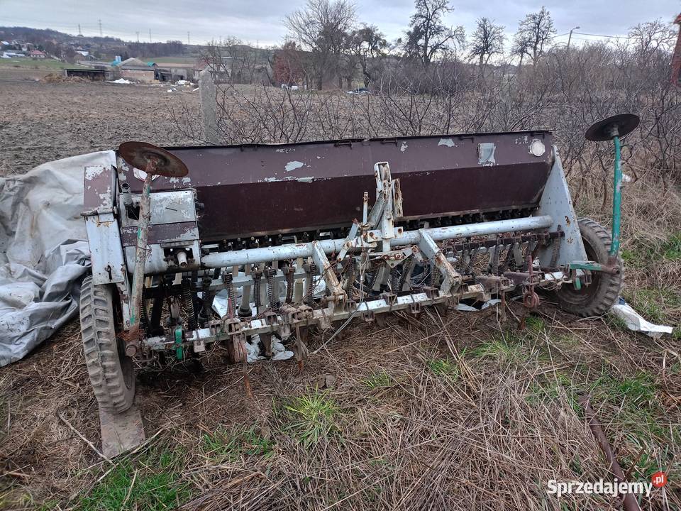 Sprzedam siewnik poznaniak Sadowie
