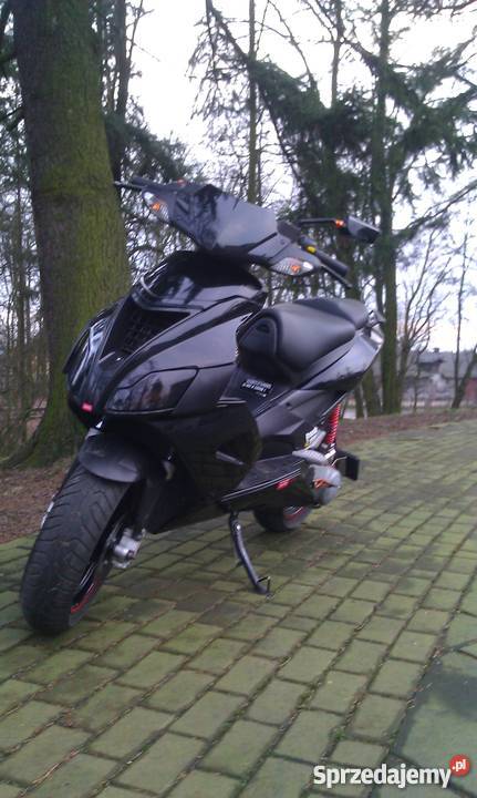 Aprilia SR50 Factory Gaźnik BLACK Doinwestowana Kolonia Osiek sprzedam