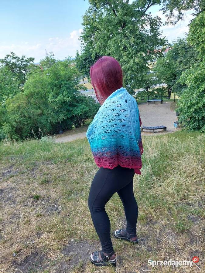 Chusta wykonana na szydełku RĘKODZIEŁO sprzedam