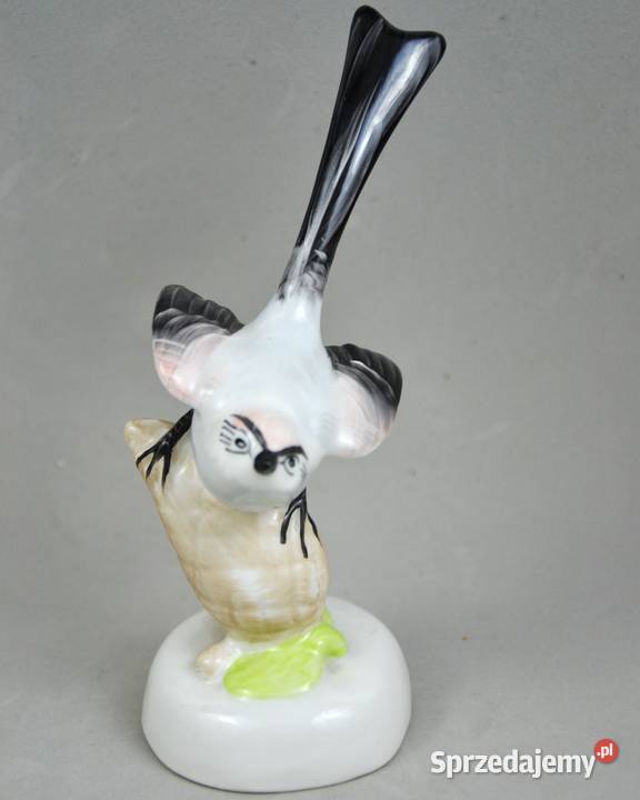 Ptak na szyszce Aquincum Budapeszt Węgry lata Pomiechówek