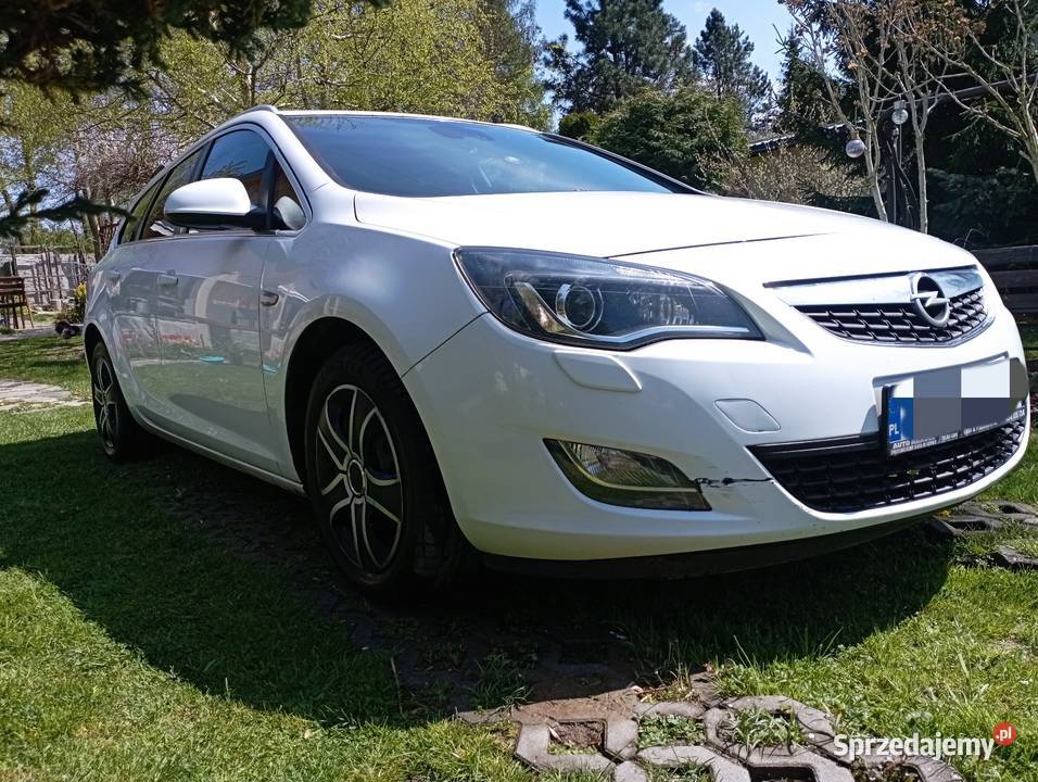 Sprzedam OPEL ASTRA J 20 CDTI 170 KOMBI 2011R Opel