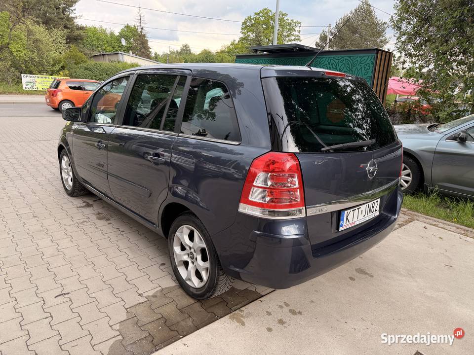 Opel Zafira B 18 Gaz 7osobowy zarejestrowany MP3 Łódź sprzedam