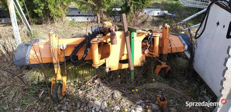 Zamiatarka drogowa szp 1600 unikont 180 2012 Nowy Sącz