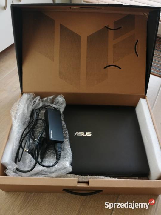 Laptop Asus X751L Olsztyn