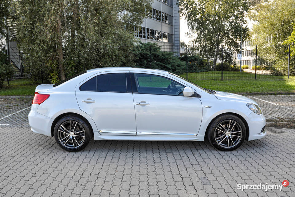 Suzuki Kizashi 24 Automat 4x4 Skóry Bezwypadkowy Wrocław