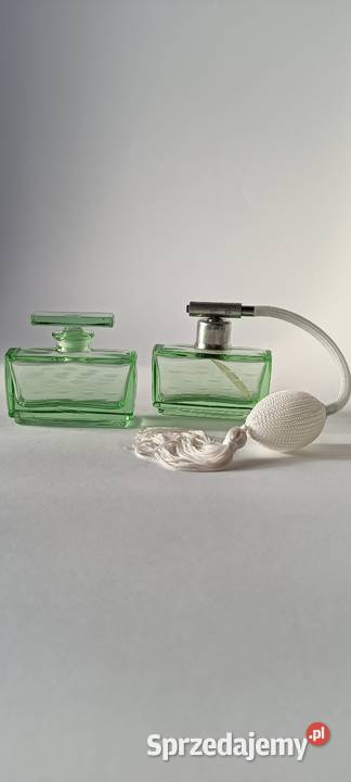 Komplet toaletowy 2 perfumerii z zielonego szkła Jastrzębie-Zdrój