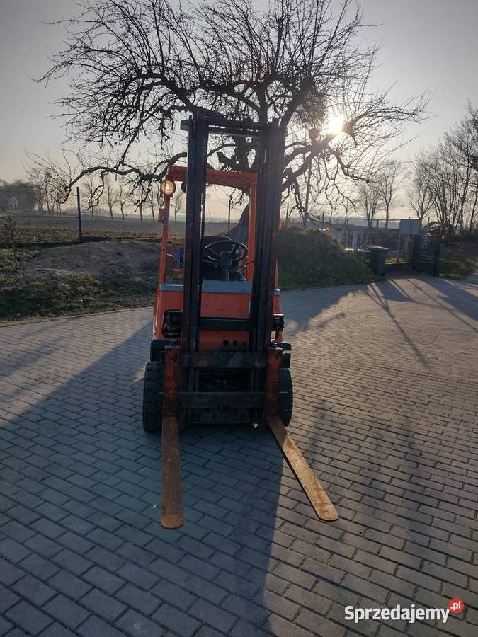 Wózek widłowy Toyota 1500 udźwigu gaz Sośno