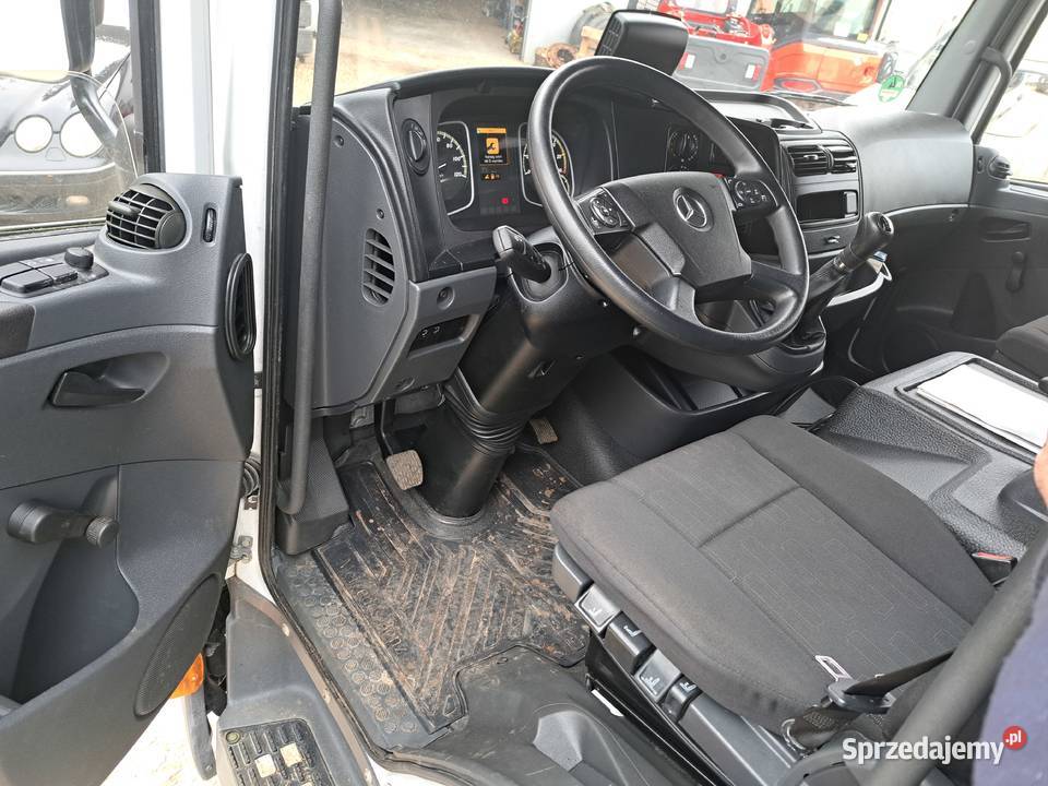 MercedesBenz Atego 816 hakowiec 3000kg Specjalne Specjalne Białystok