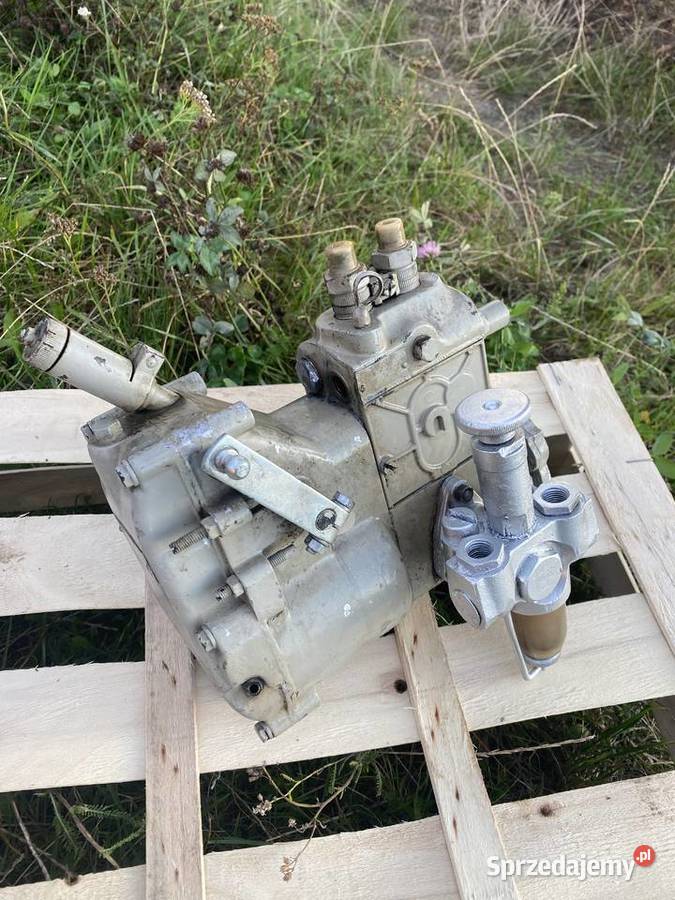 Pompa wtryskowa paliwa Ursus c328 C330 Warszawa