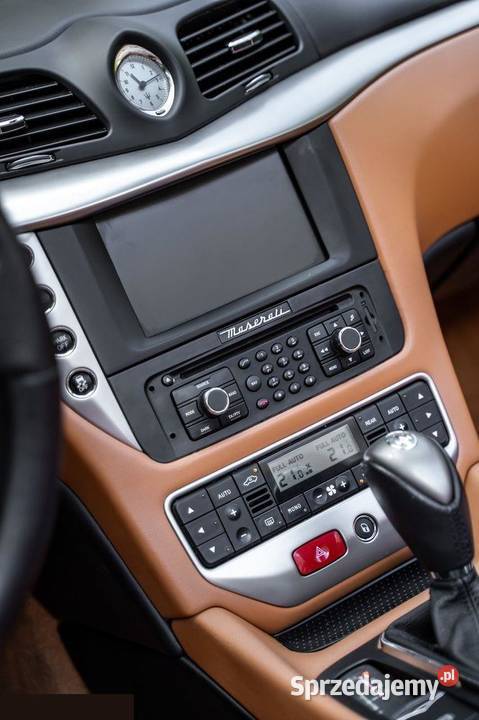 Maserati GranCabrio Sport 47 Benzyna 460 2015r Zielona Góra