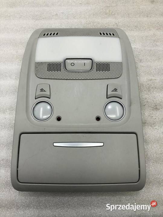 LAMPKA PODSUFITKI AUDI A5 8T 8T0947135B sprzedam