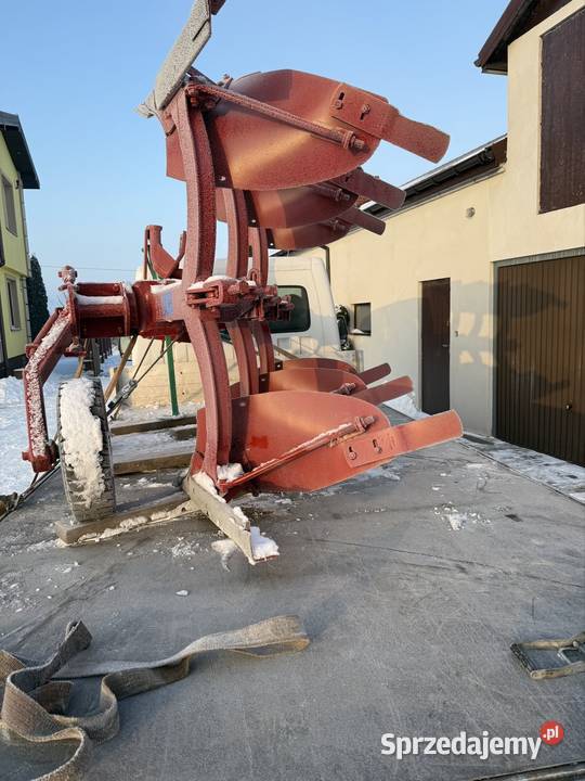 Pług Kverneland 3 skibiwy obrotowy na resorze Lipno sprzedam