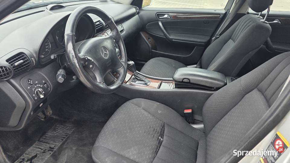 Syndyk sprzeda samochód osobowy MercedesBenz Motoryzacja dolnośląskie Legnica