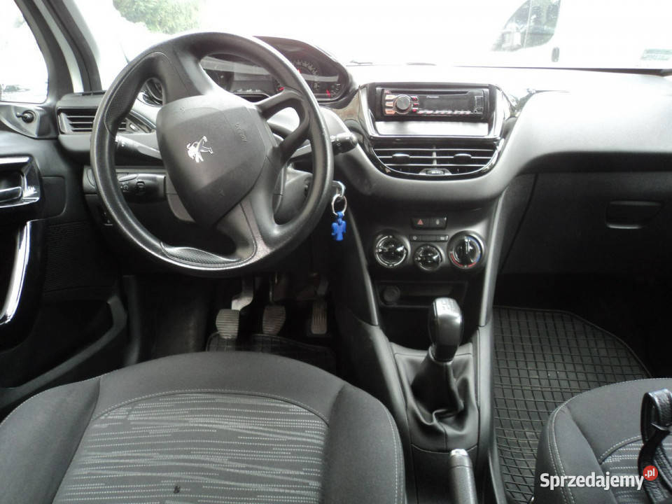 Peugeot 208 sprzedam peugeota 208 14 HDI I ogranicznik prędkości Lublin sprzedam