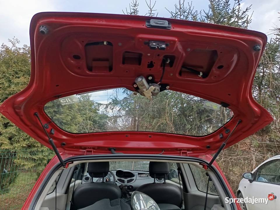 Klapa bagaznika Renault Twingo 2010R Bychawa