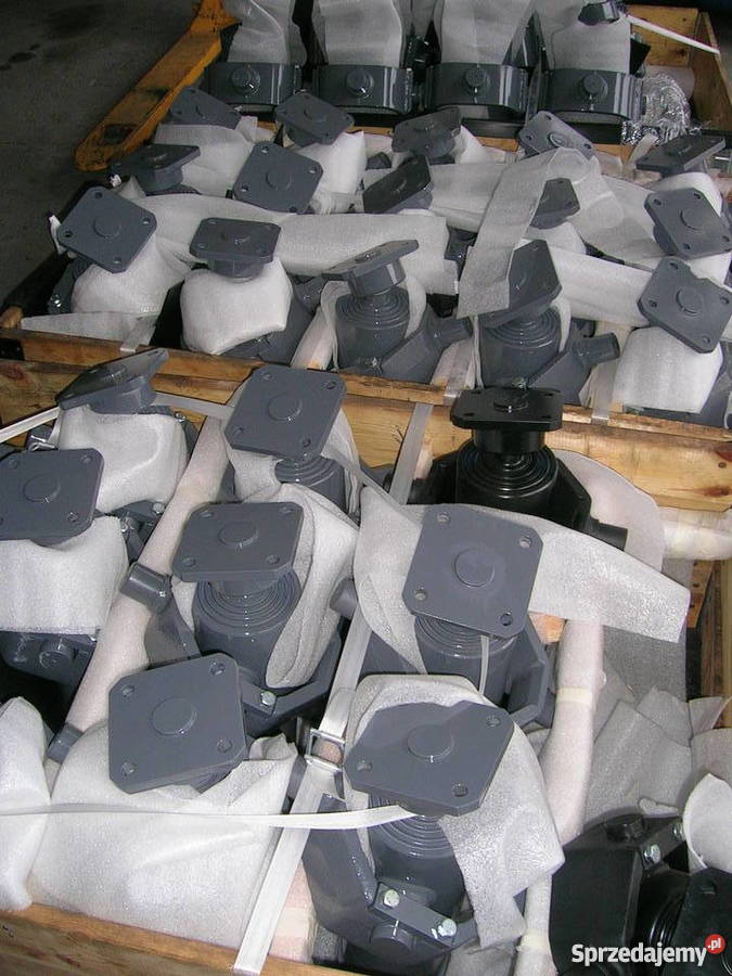 Siłownik wywrotu 474 skok 1300mm z kołyską i Inowrocław