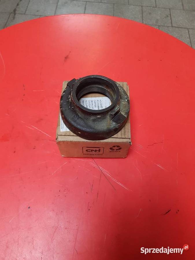 Tuleja łożyska sprzęgła Holland 84524919 Sulechów sprzedam