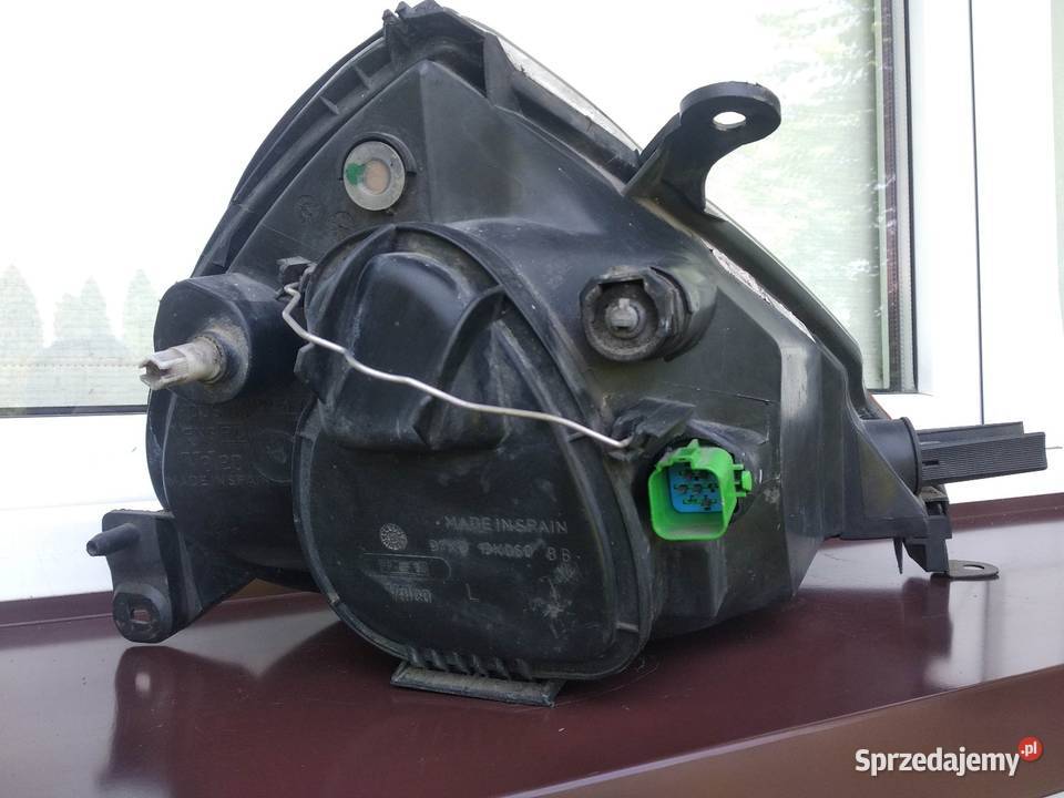 Ford KA MK1 I lampa przednia lewa reflektor Sieradz