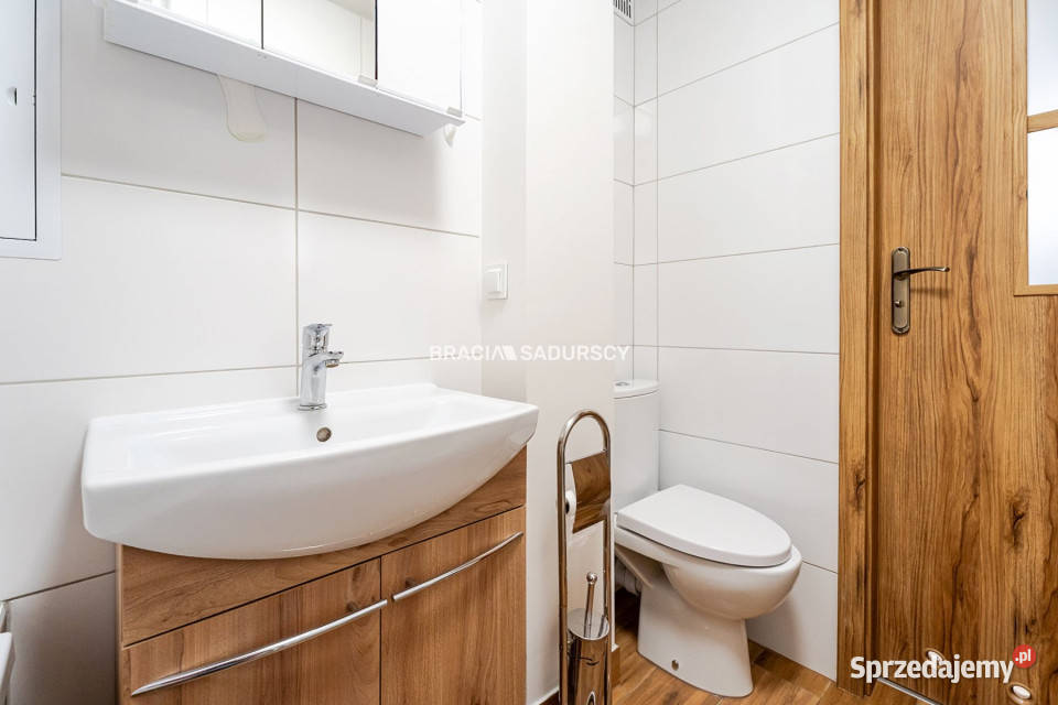 Mieszkanie 30m2 1 pokój Kraków Krowoderskich Liczba pokoi 1 małopolskie