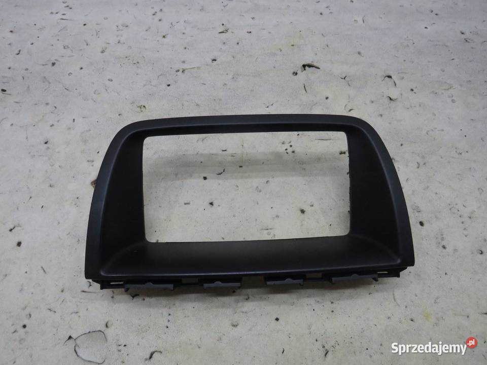 RAMKA EKARNU NAWIGACJI MAZDA CX5 Wyposażenie wnętrza sprzedam