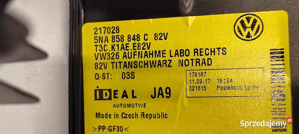 VW TIGUAN II MOCOWANIE PODŁOGI BAGAŻNIKA PRAWE osobowe