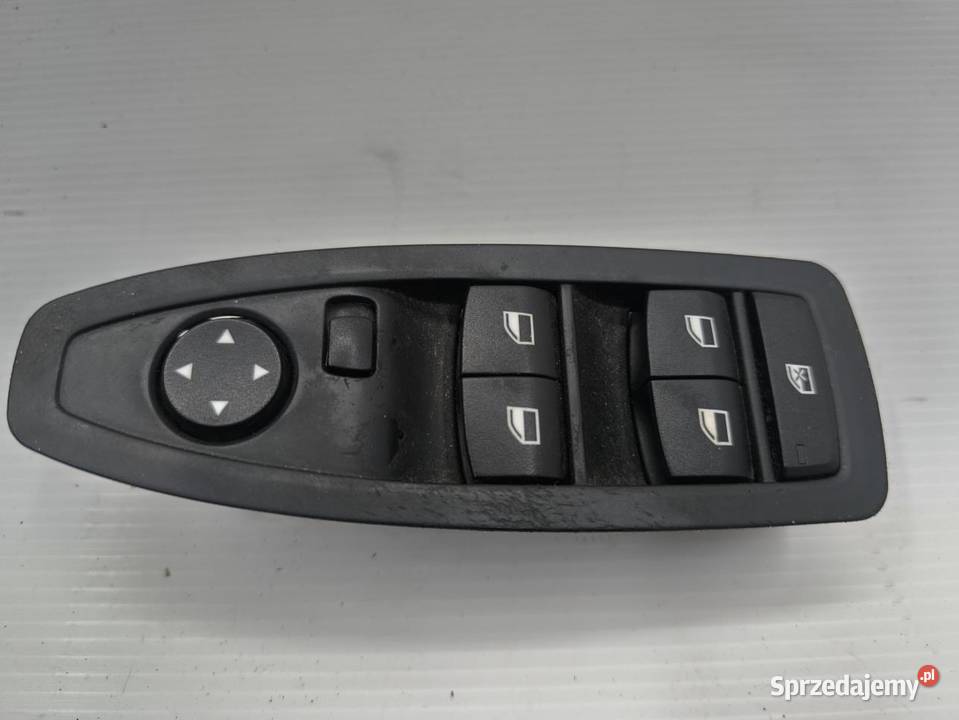 PANEL SZYB LUSTEREK BMW F20 9208109