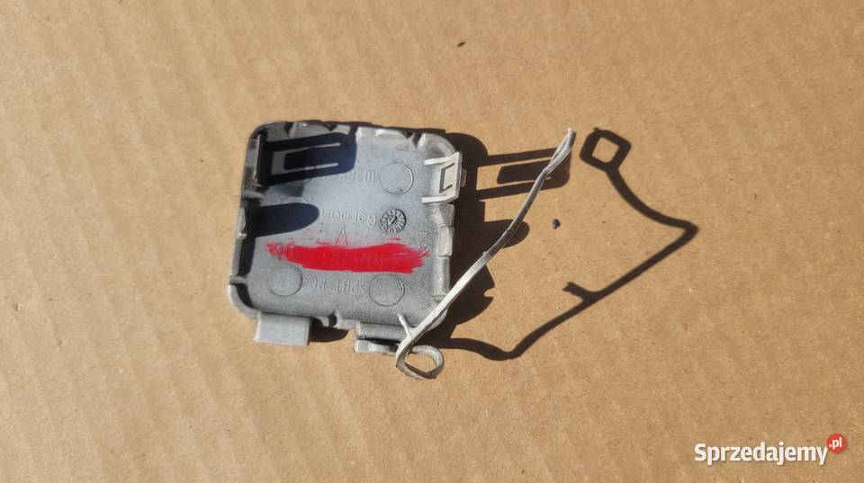 BMW 7 F01 F02 ZAŚLEPKA HAKA ZDERZAK PRZOD Ruda Śląska