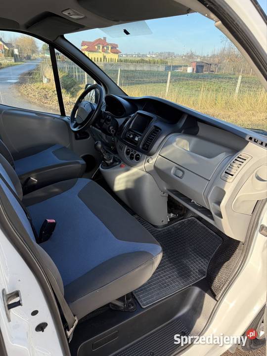 Renault Trafic 20CDTI Klima Long Radoszyce sprzedam