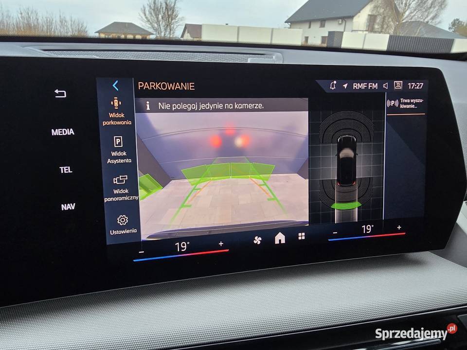 Bmw X1 20d 2024r niski przebieg skóra nowy