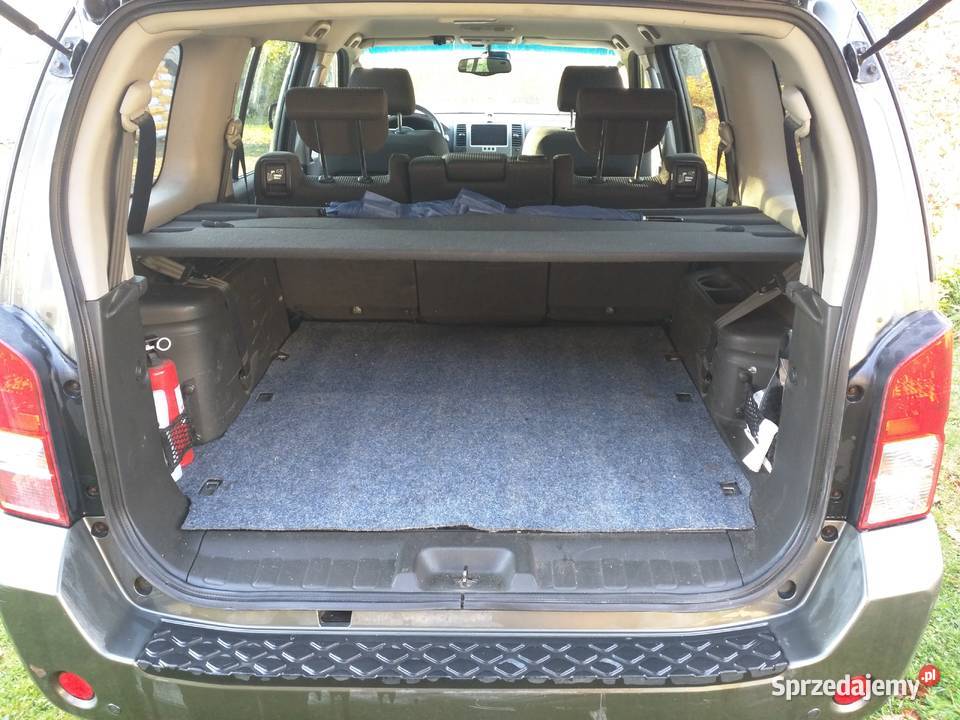 Sprzedam Nissan Pathfinder 25 diesel 7osobowy elektryczne lusterka Wiązowna