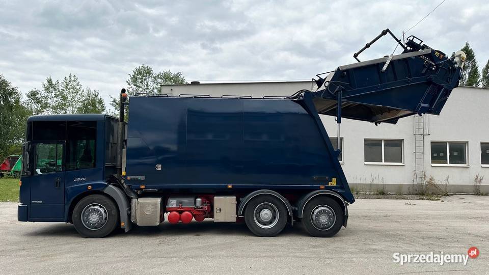 Mercedes Econic śmieciara trzyosiowa NTM 20m3 Nowiny