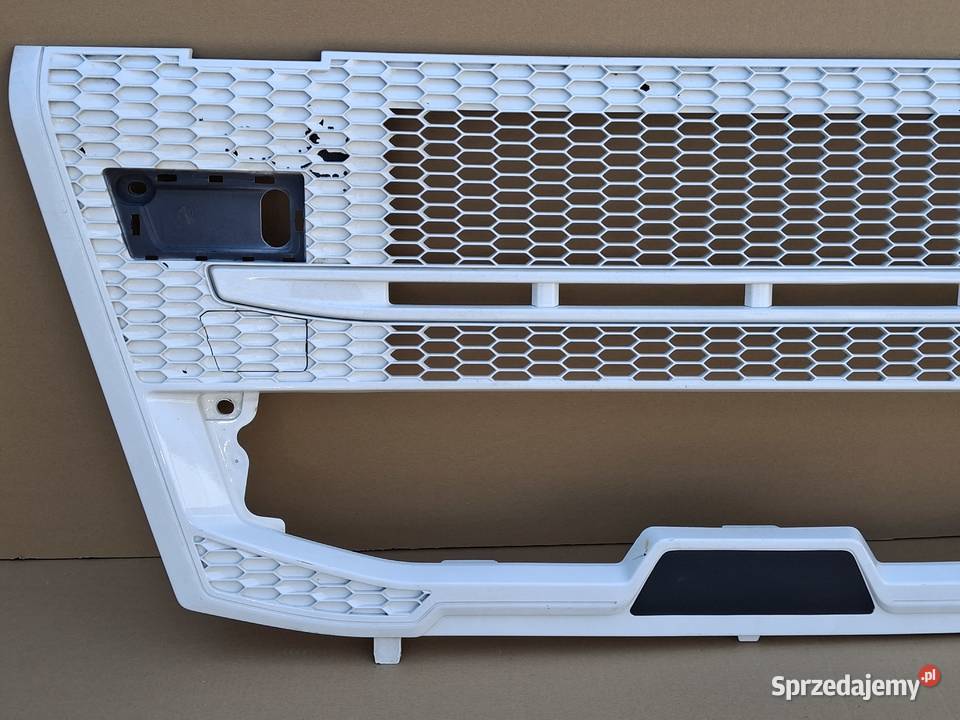 VOLVO FM3 FMX GRILL ATRAPA DOLNA KRATKA PRZÓD Bieleń