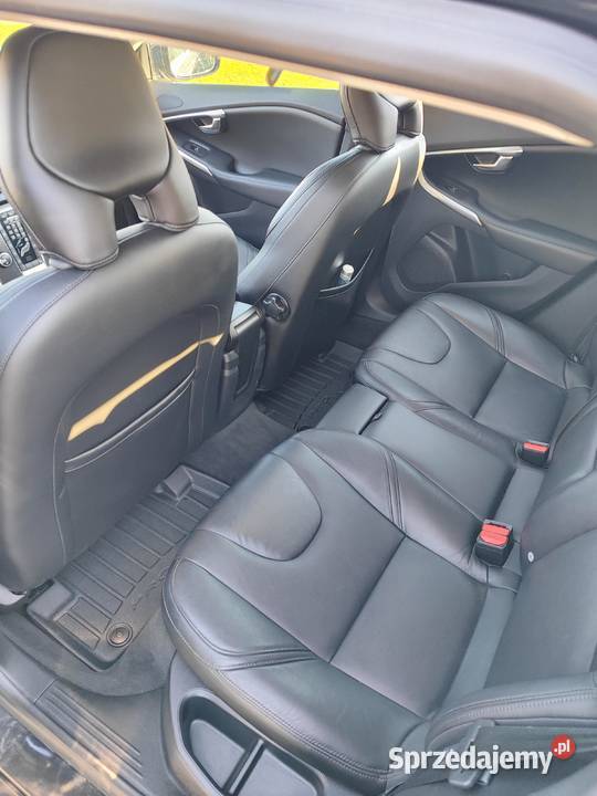 Volvo V40 2014 D4 190 Zarzęcin sprzedam