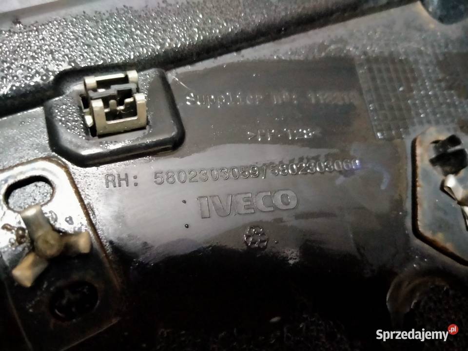 IVECO SWAY NAROŻNIK ZDERZAKA PRAWY POSZYCIE Kargowa