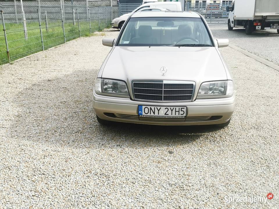 Mercedes W202 C200 Klasyka gatunku LPG Automat Nysa