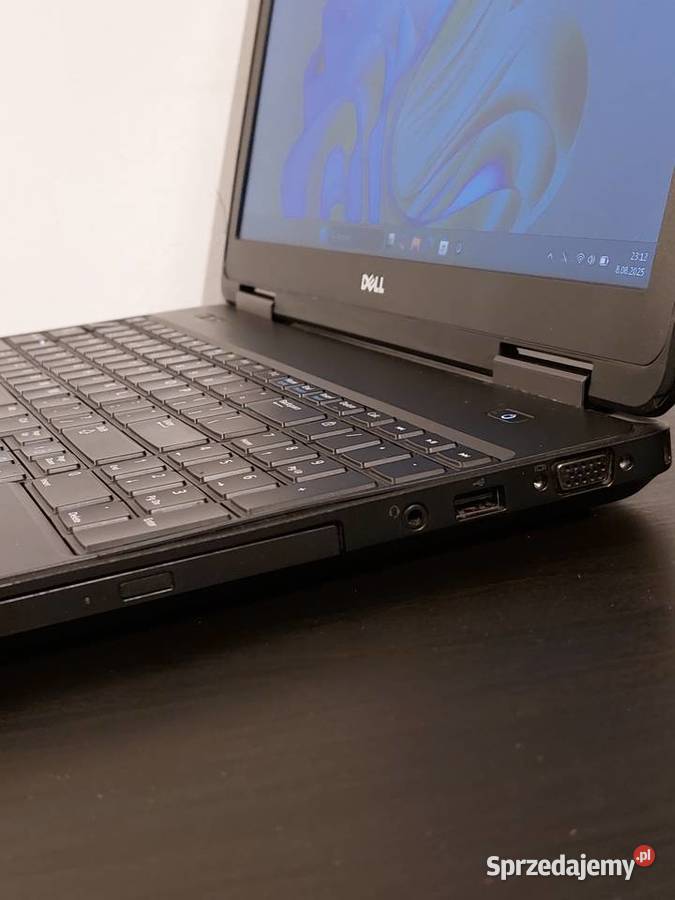 Dell Latitude E5540 156 256GB SSD 8GB RAM Intel Liczba rdzeni 2