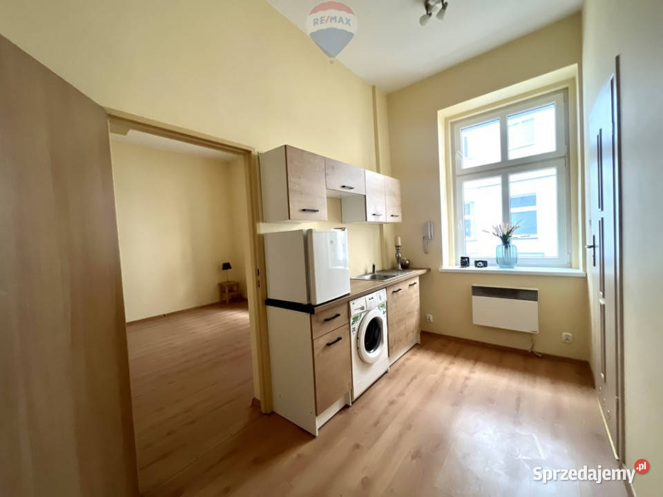 kawalerka z osobną kuchnią Mieszka I Gniezno Rok budowy 1870