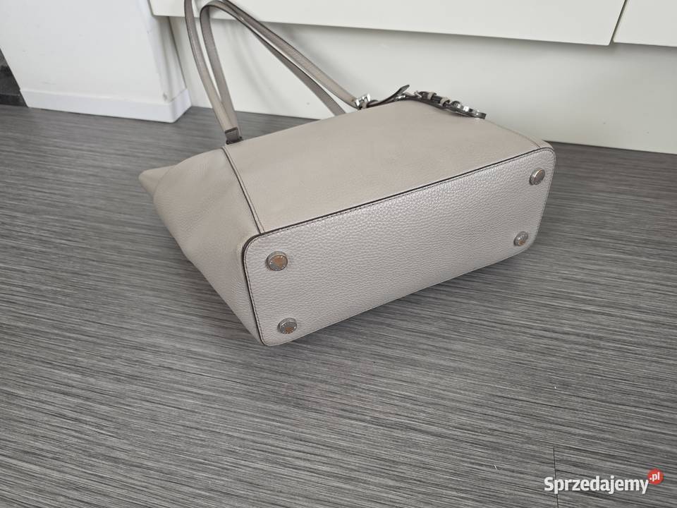 Skórzana torebka na ramię Michael Kors Nowogard