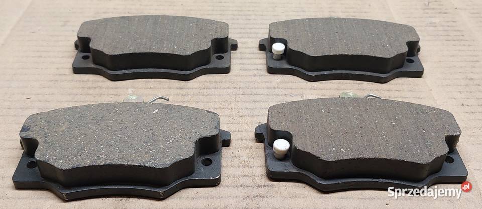 KLOCKI HAMULCOWE PRZÓD ALFA 145 FIAT PUNTO 176 Mielęcin